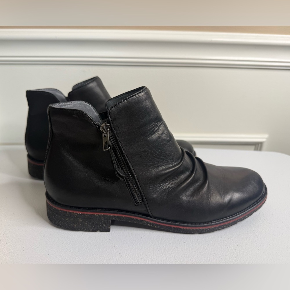 Women’s Aetrex Mila Black Ankle Boots with Zipper, size 42 - Picture 2 of 12